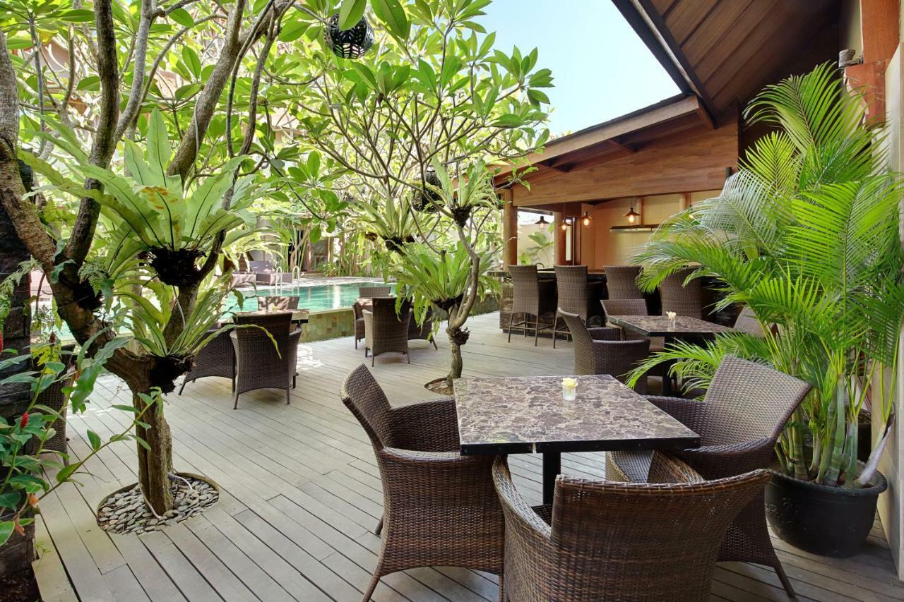 Puri Sabina Bed & Breakfast Jimbaran  Exterior photo